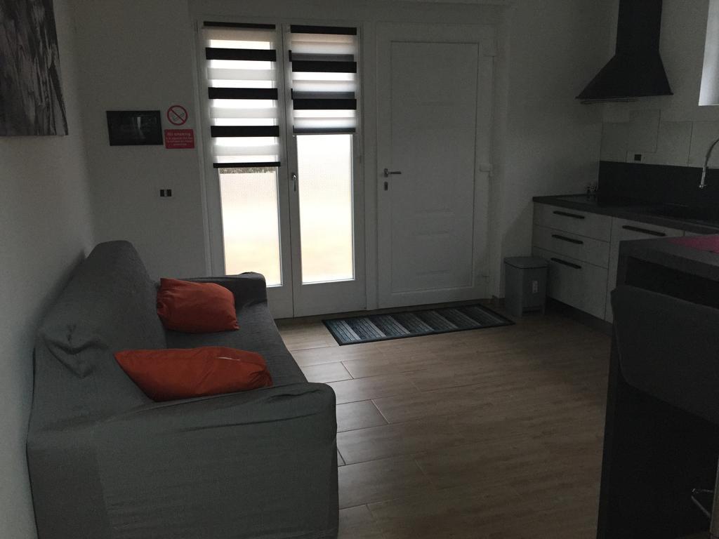 Guest House Persico Desenzano del Garda Bagian luar foto