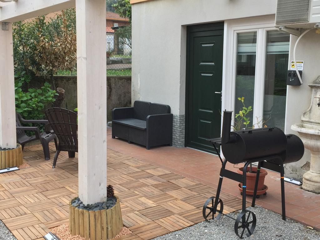 Guest House Persico Desenzano del Garda Bagian luar foto
