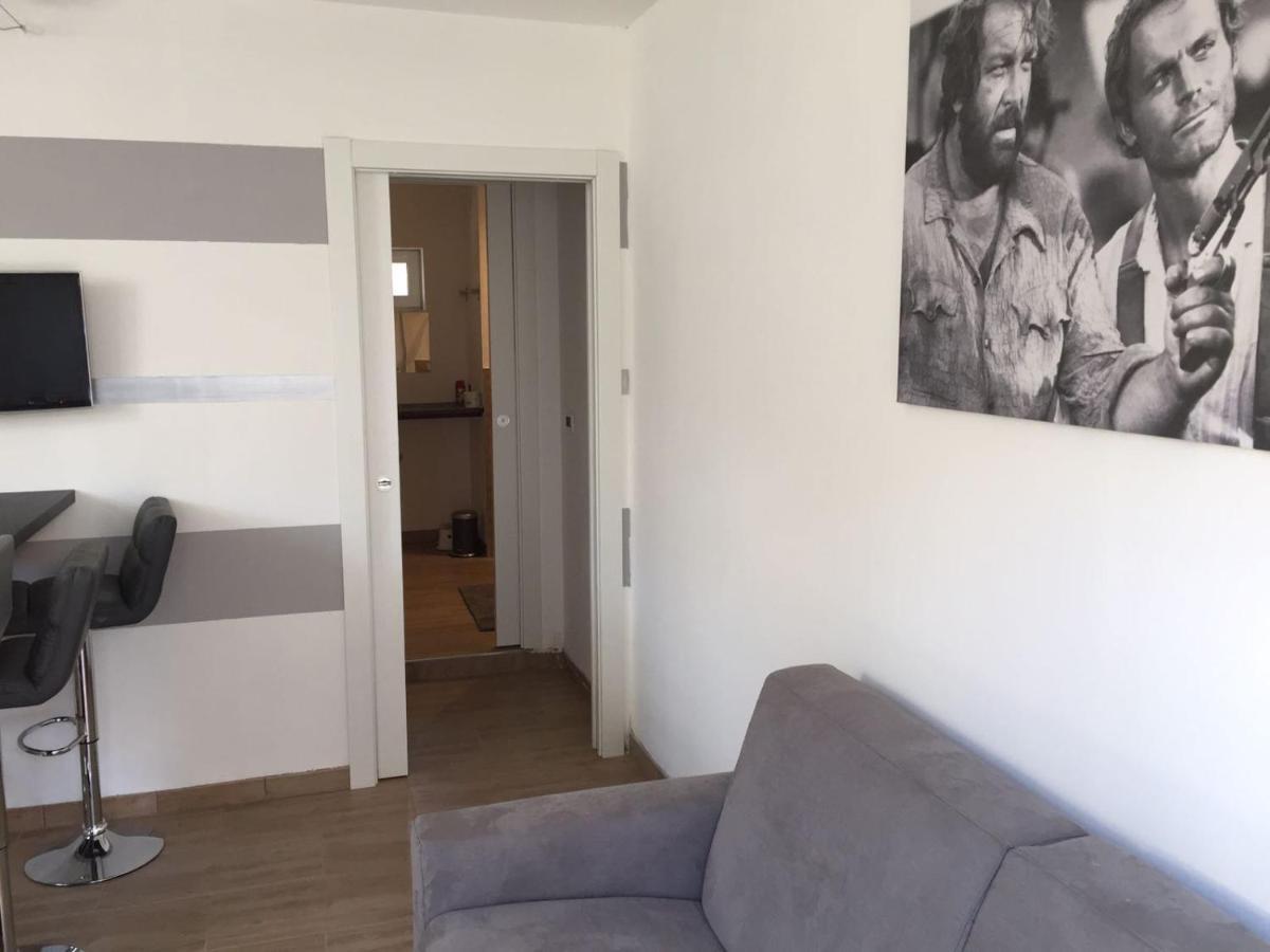Guest House Persico Desenzano del Garda Bagian luar foto